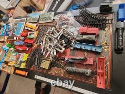 Ensemble de jouets de train de 200 pièces - Collection de rails Life Like Tyco Lionel Atlas