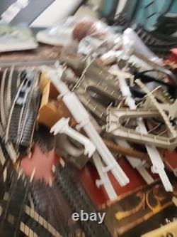 Ensemble de jouets de train de 200 pièces - Collection de rails Life Like Tyco Lionel Atlas