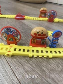 Ensemble de rails de train personnage Anpanman BANDAI Jouet en plastique coloré pour enfants