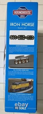 Ensemble de train Athearn Union Pacific Iron Horse à l'échelle HO PLUS 8 pièces de rail supplémentaires