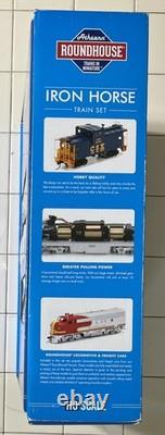 Ensemble de train Athearn Union Pacific Iron Horse à l'échelle HO PLUS 8 pièces de rail supplémentaires