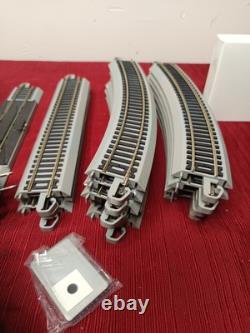 Ensemble de train Bachmann Wonderland Express avec 4 wagons, 16 pièces de rail et contrôleur