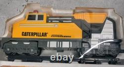 Ensemble de train CAT Équipement Express de construction motorisé à piles avec rails