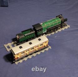 Ensemble de train LEGO Emerald Night 10194 Complet Locomotive Wagons Piste