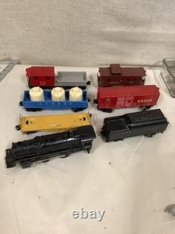 Ensemble de train Lionel 027 vintage des années 1950 en bon état, trouvé dans un estate.