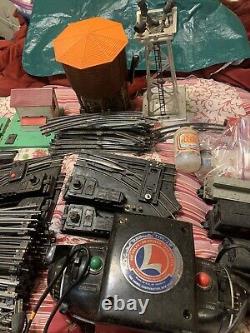 Ensemble de train Lionel Type ZW avec contrôleur, plus tout le rail, la locomotive et les voitures des années 1950.