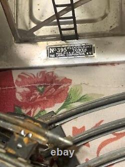 Ensemble de train Lionel Type ZW avec contrôleur, plus tout le rail, la locomotive et les voitures des années 1950.