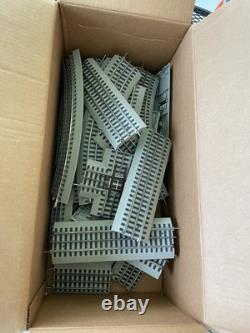 Ensemble de train O Gauge Lionel avec beaucoup de rails supplémentaires