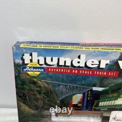 Ensemble de train Thunder Valley Ho Scale Athearn 1034 locomotive 4 wagons rail