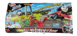 Ensemble de train Track Master 'Saut du pont Sky High' Thomas et ses amis 2016
