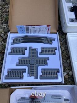 Ensemble de train Trump avec un grand lot de rails échelle HO, locomotive et 6 wagons