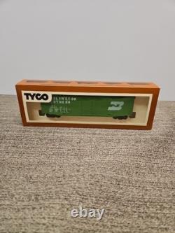 Ensemble de train Tyco vintage de 1972 (ensemble de fret avec action de changement) en excellent état