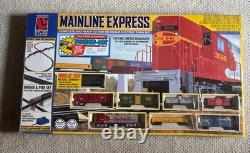 Ensemble de train Vintage Life-Like MAINLINE EXPRESS Échelle HO Santa Fe Géant 89x38 NOB