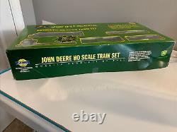 Ensemble de train à l'échelle 1/87 John Deere Authentic HO par Athearn - NEUF dans sa boîte scellée.