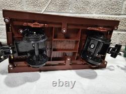 Ensemble de train de chemin de fer des parcs Disney exclusif avec lumières et sons, avec voie d'expansion