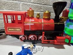 Ensemble de train de chemin de fer des parcs Disney exclusif avec lumières et sons, avec voie d'expansion