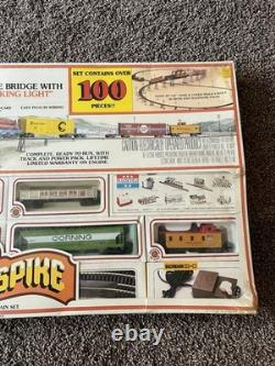 Ensemble de train électrique Bachmann Golden Spike HO, vintage et scellé. Plus de 100 pièces 40-175