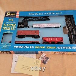 Ensemble de train électrique HO Vintage Revell #T7062 : rails, locomotive, wagons-couchettes, boîte complète