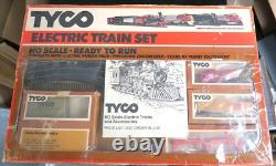 Ensemble de train électrique Tyco Santa Fe échelle HO # 7617 7 voitures + transformateur + 12 rails