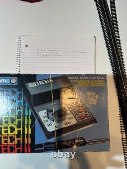 Ensemble de train électrique avec locomotion tech II numéro 1500, contrôle de train et rails