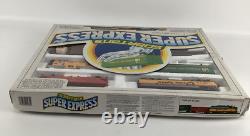 Ensemble de train électrique circulaire vintage Spartan Super Express avec locomotive lumineuse