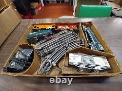 Ensemble de train électrique vintage antique unique lignes #1951 pistes de collection utilisées