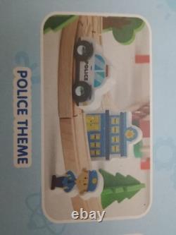 Ensemble de train en bois 110PCS avec trains magnétiques et circuit en bois pour enfants