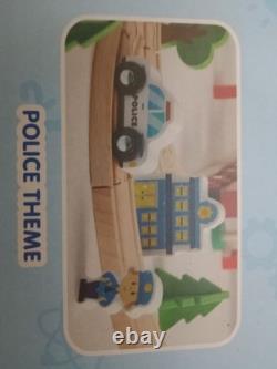 Ensemble de train en bois 110PCS avec trains magnétiques et circuit en bois pour enfants