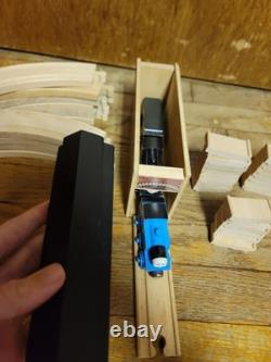 Ensemble de train en bois Thomas le petit train vintage avec rails de construction