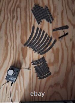 Ensemble de train en échelle Z 3 locomotives fonctionnelles 4 wagons 24 pièces de voie + virage inclus