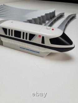 Ensemble de train monorail noir de Walt Disney World, ligne de monorail avec piste fonctionnelle