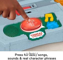 Ensemble de train motorisé et de rails avec vraies phrases de personnages