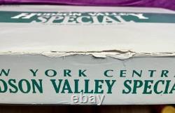 Ensemble de train spécial K-Line Hudson Valley 8 voitures (rails de train manquants)