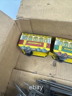 Ensemble de train vintage Marx du Far West avec train, rails et figurines