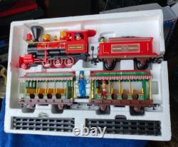 Ensemble de train vintage de Disney World avec personnages Disney et rails supplémentaires