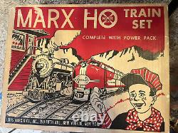 Ensemble de trains HO Marx Vintage n°16850 - Locomotive, wagons et rails avec boîte complète