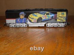 Ensemble de trains Hawthorne Village Dale Earnhardt 12 Trains Piste Certificats d'Authenticité en Excellent État