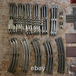 Ensemble de trains Lionel O Gauge Lot de 68 pièces Locomotives Voitures Piste Transformateur Testé
