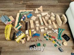Ensemble vintage en bois Thomas le Train de 139 pièces de 1997 - Bump Clickety Clack avec rails pivotants