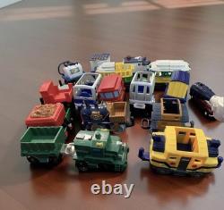 Fisher-Price GeoTrax Grand Lot de Train avec Voitures, Bâtiments, Pistes et Accessoires Fisher-Price GeoTrax Grand Lot de Train avec Voitures, Bâtiments, Pistes et Accessoires