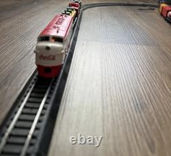 Grand ensemble de train électrique avec contrôleur SDK-789 - 3 locomotives / 13 voitures / rails