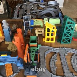Grand lot de rails en plastique Thomas le Train, divers ensembles et années