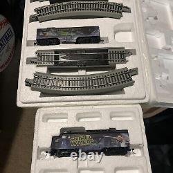 HTF Hawthorne Village Star Wars Express Lointain Ensemble de Rail avec Locomotive et Voitures HO