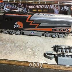 Hawthorne Village Cleveland Browns NFL 5 Pc. Train Set -41 Pc. Track-mit-works