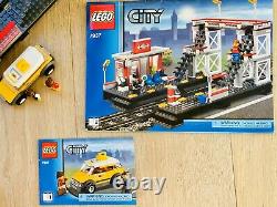 Lego City 7937 100% Complet Bonus Tracks