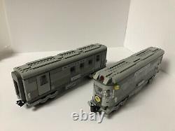Lego Santa Fe Super Chief Train, Mail + Voitures D'observation, Voie, Moteur 9v 10020