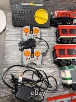 Lego Trains de Fret Rouges 3677, 7938 Lot. Retraité, Incomplet, Non testé, D'innombrables Rails