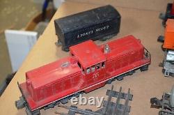 Lionel O-gage LV Diesel Switcher 027 Train Set Cars Track Switches Lot