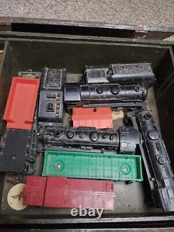 Lionel Yard Master Electric Train Set + Matériel Roulant Supplémentaire Et Voie Ferrée