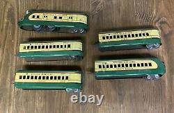 Marx M10000 Union Pacific Electric Streamliner Train Set Green And Cream Track
